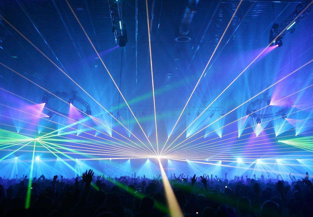 选择灯光音响公司可以从哪些方面入手